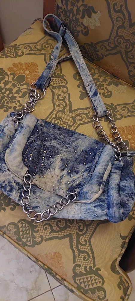 Shoulder Bags