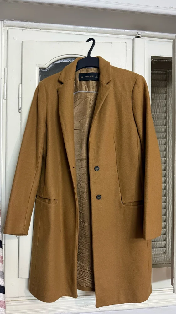 Zara Coats