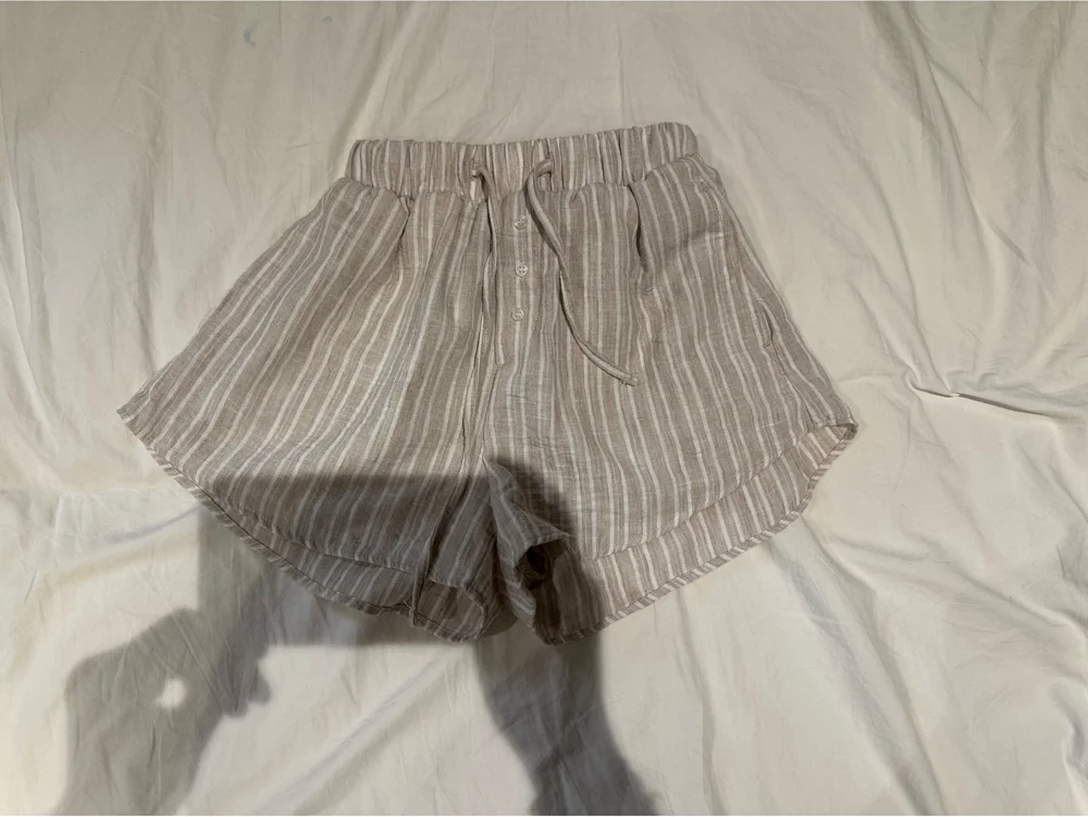 Bershka Shorts