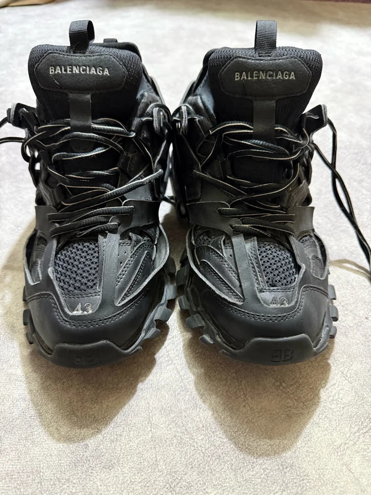 Balenciaga Sneakers, size 43, photo 2