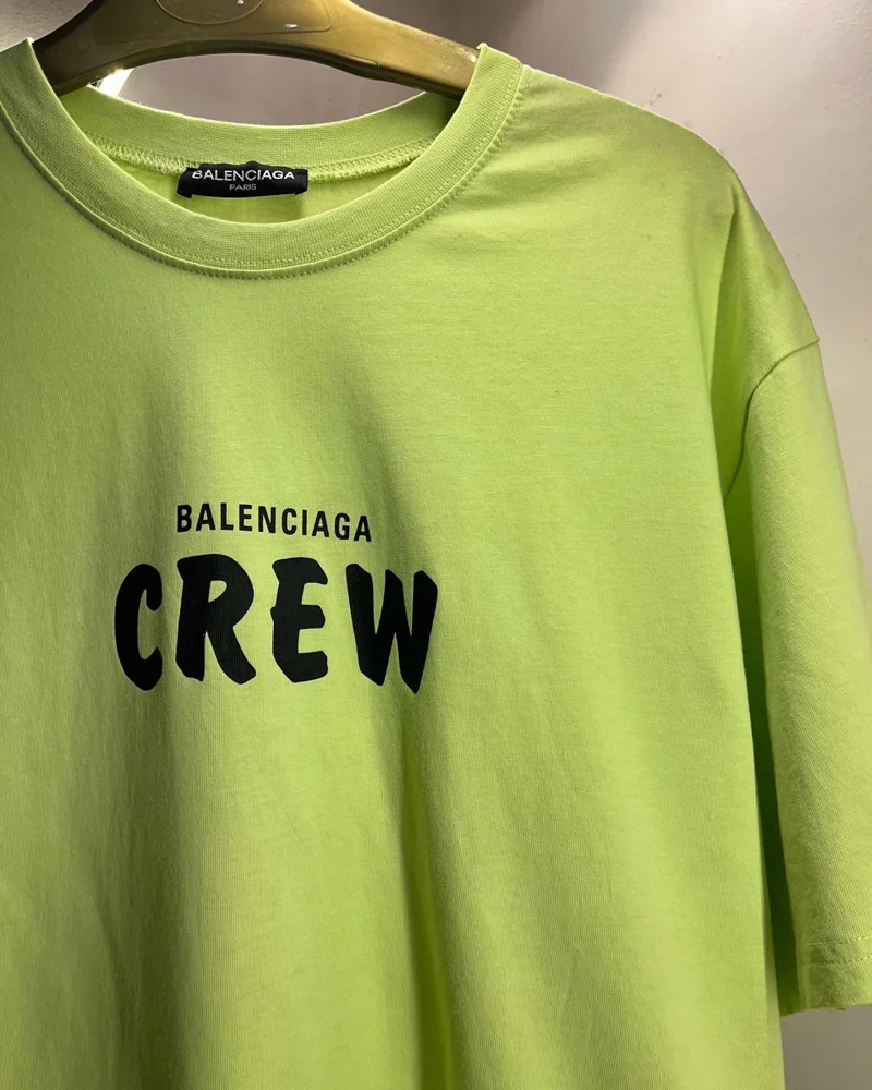 Balenciaga تيشيرتات