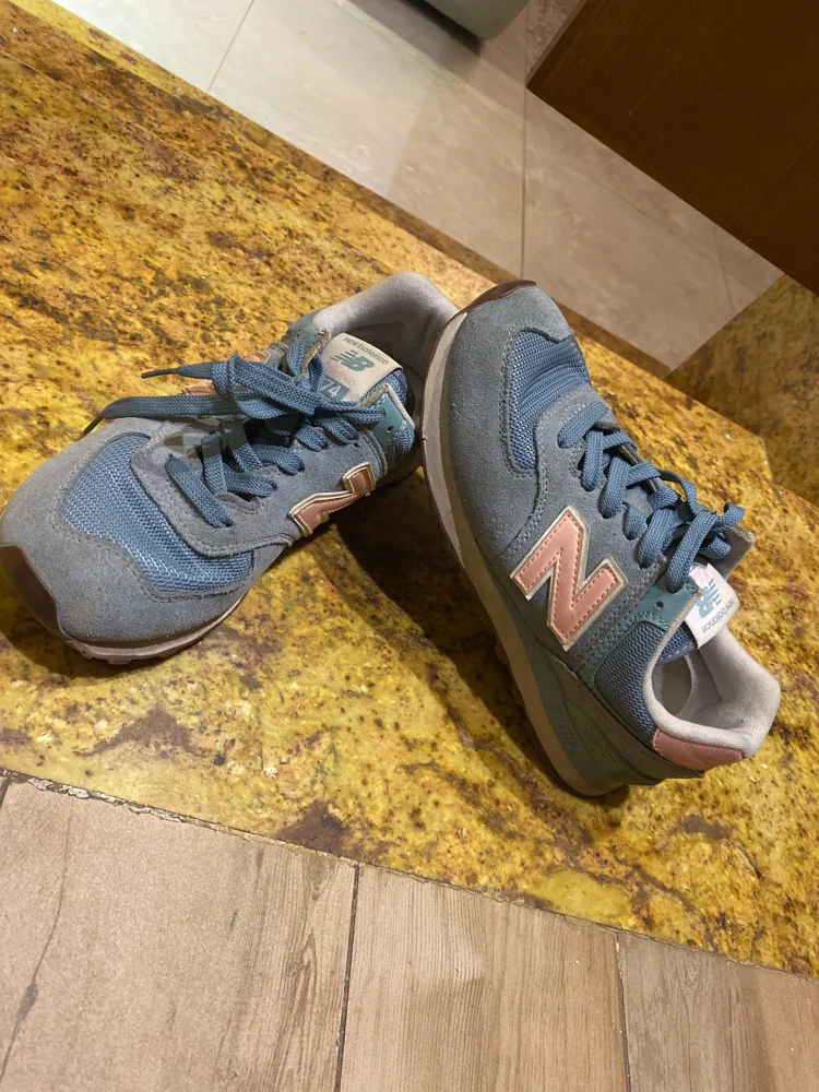 New Balance Sneakers