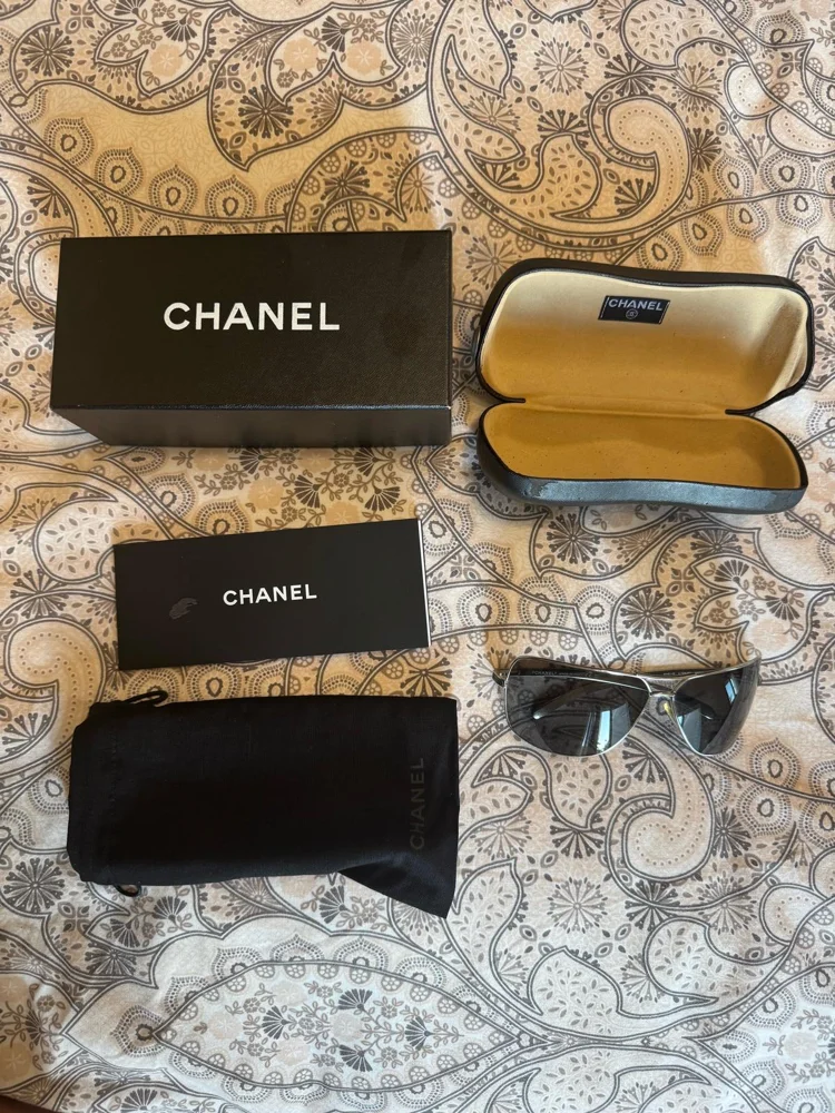 Chanel نضارات شمس