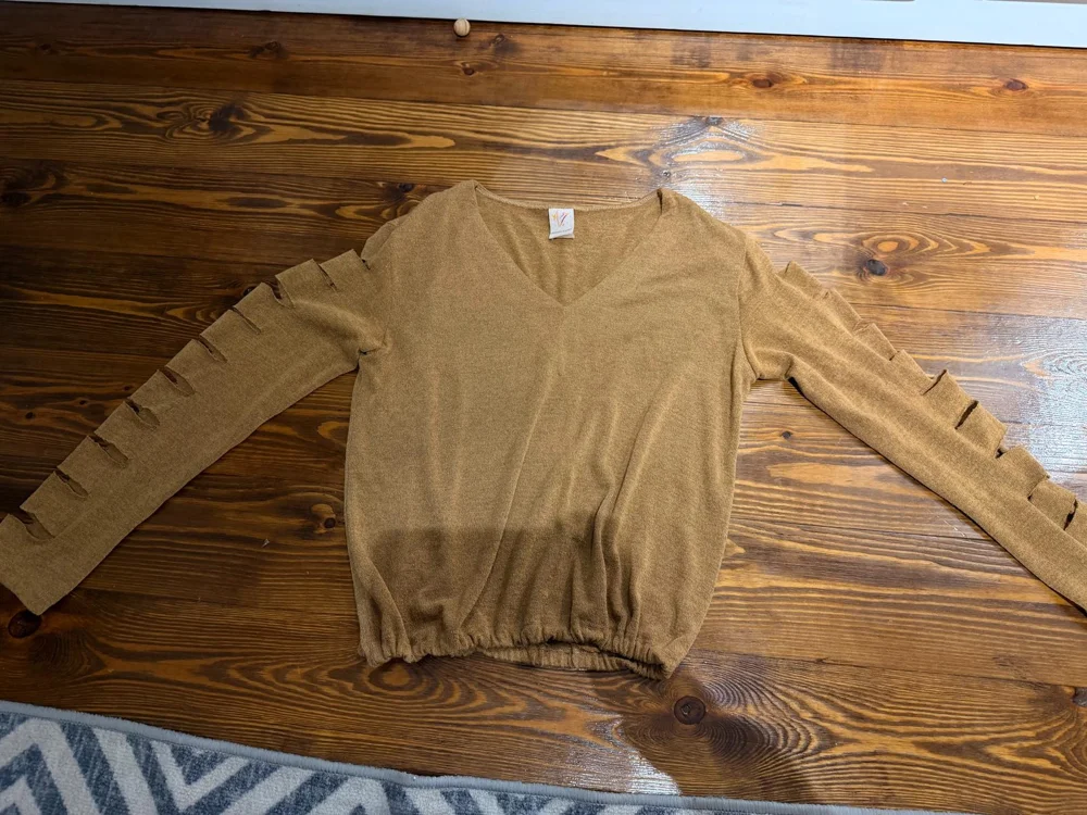 Sweaters & Pullovers