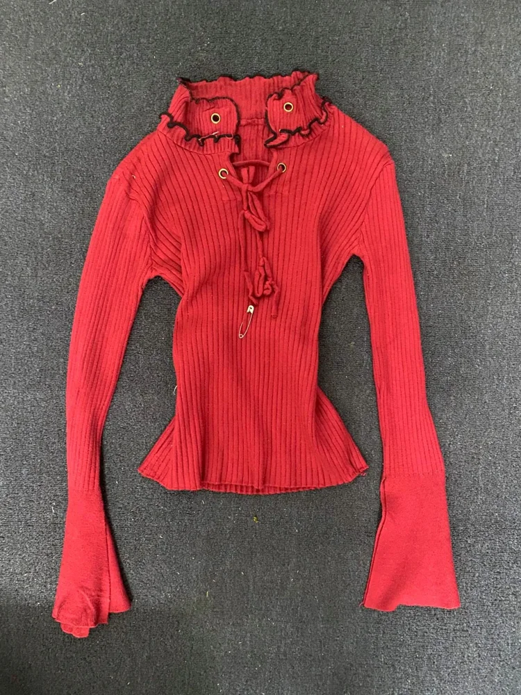 Sweaters & Pullovers