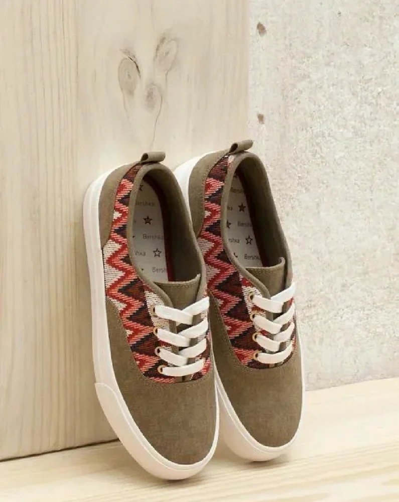 Bershka Sneakers