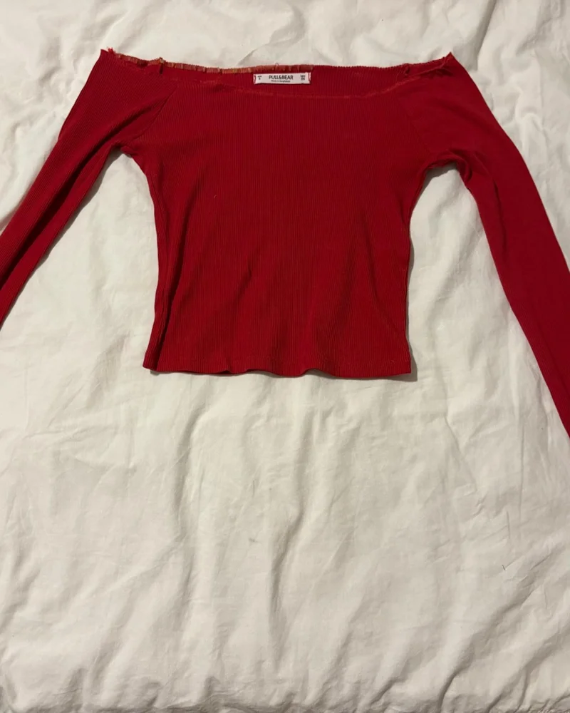 Pull & Bear Crop Tops