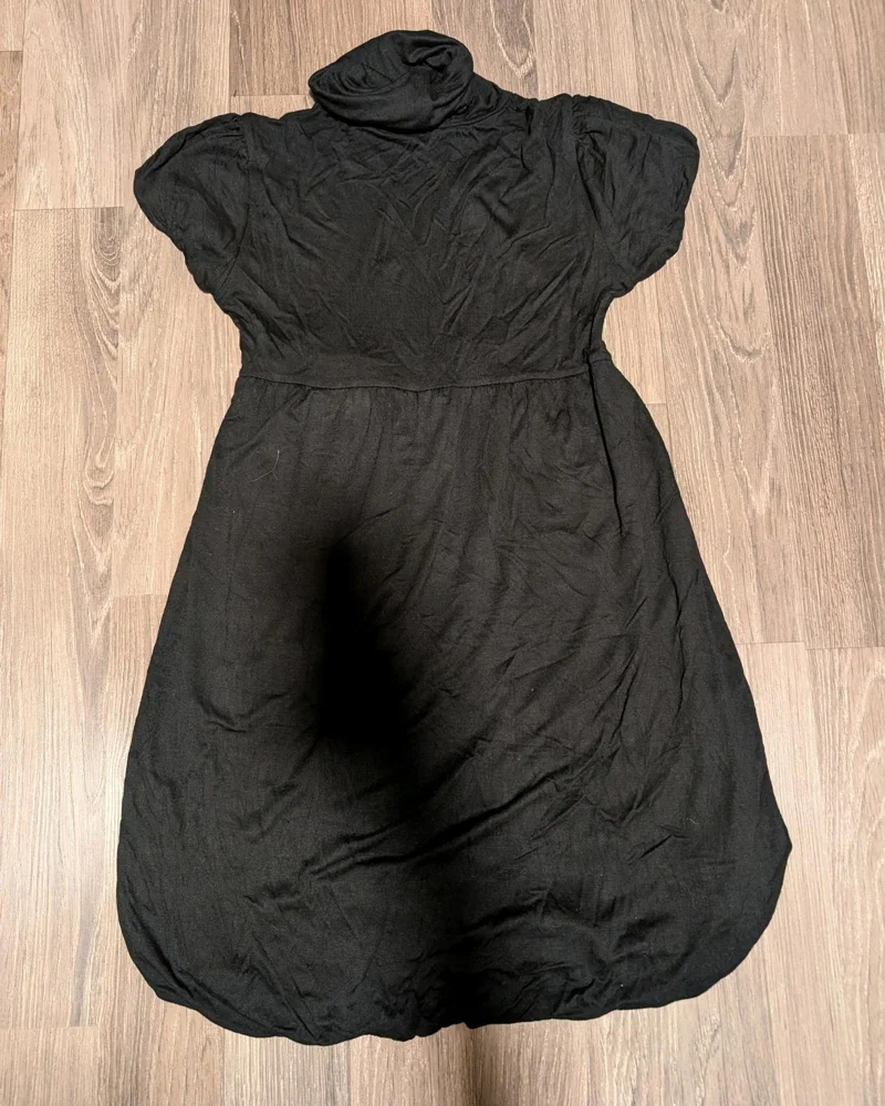 Midi Dresses