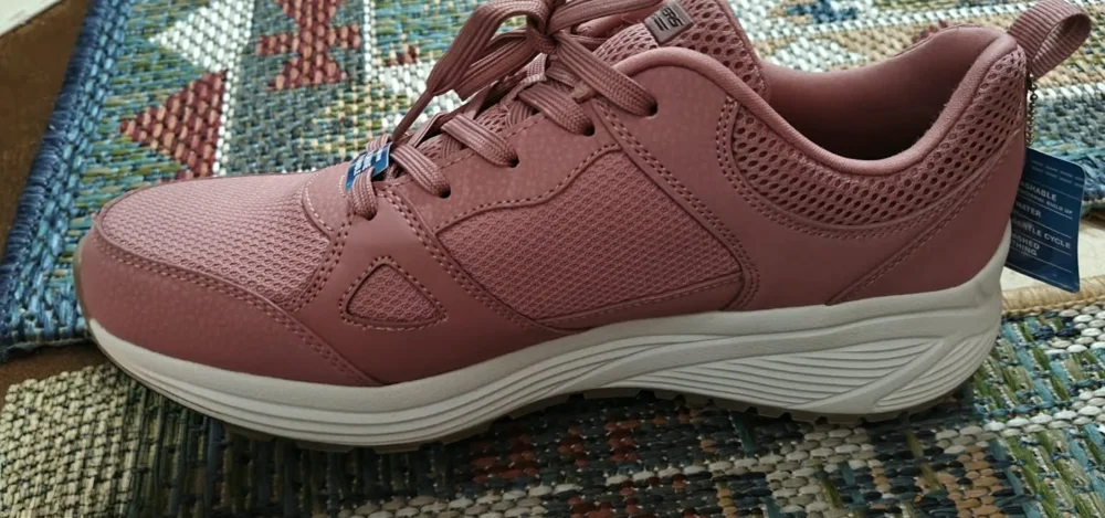 Skechers Sneakers, New with tags, size 41, photo 3