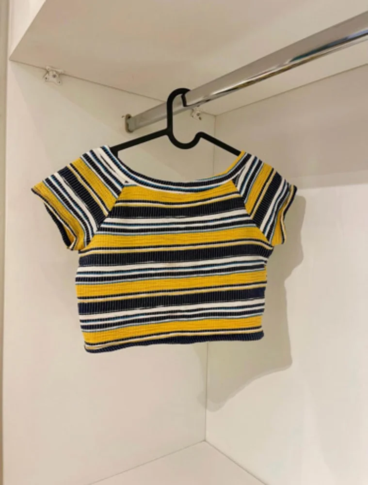 Zara Tops