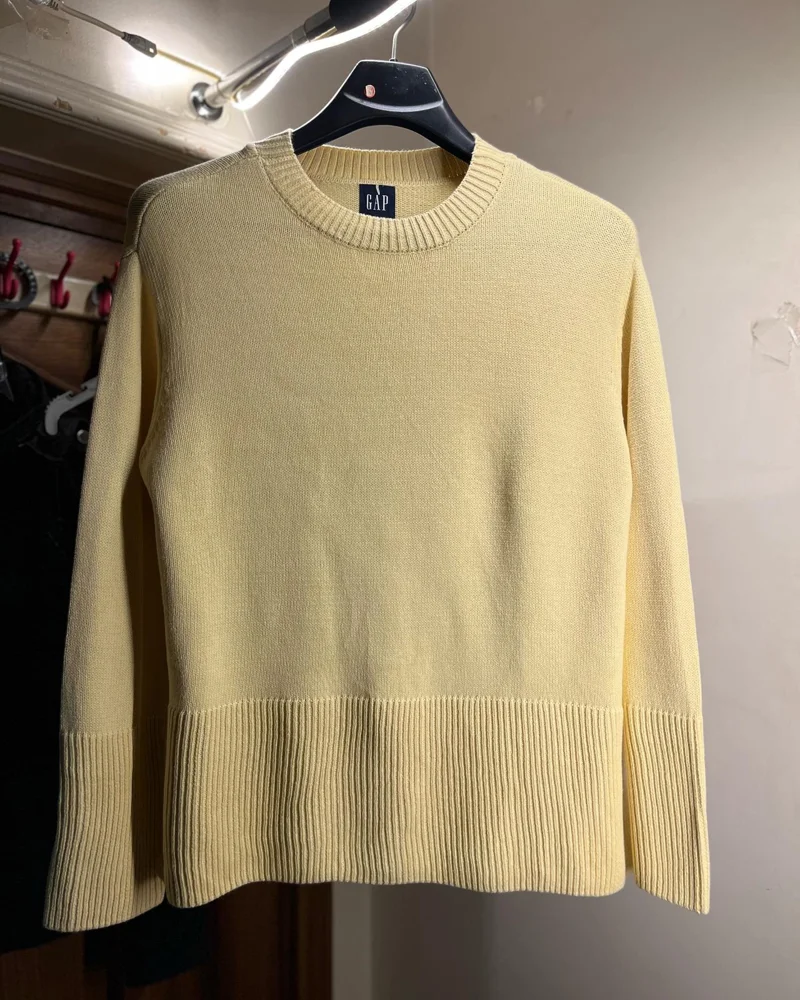 GAP Sweatshirts