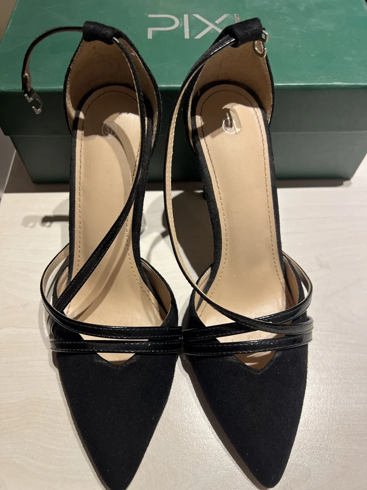 Pixi Stiletto Heels, size 37