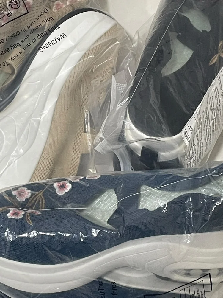 Shein Sneakers, size 40, photo 3