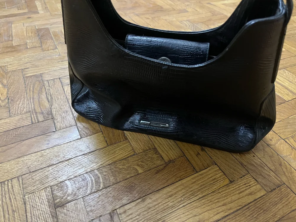 GUESS Shoulder Bags, Very good, photo 4