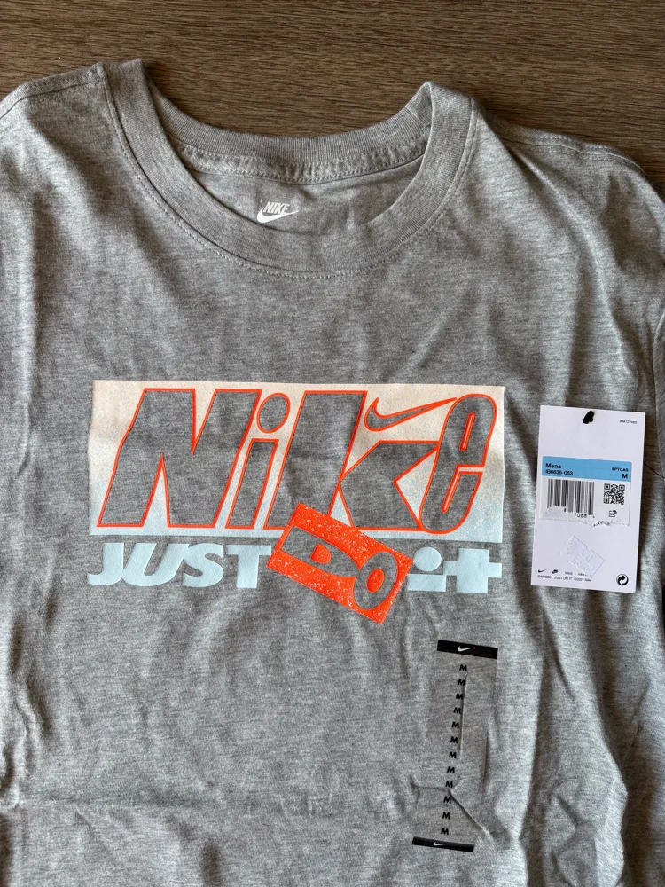 Nike T-shirts, size L, photo 2