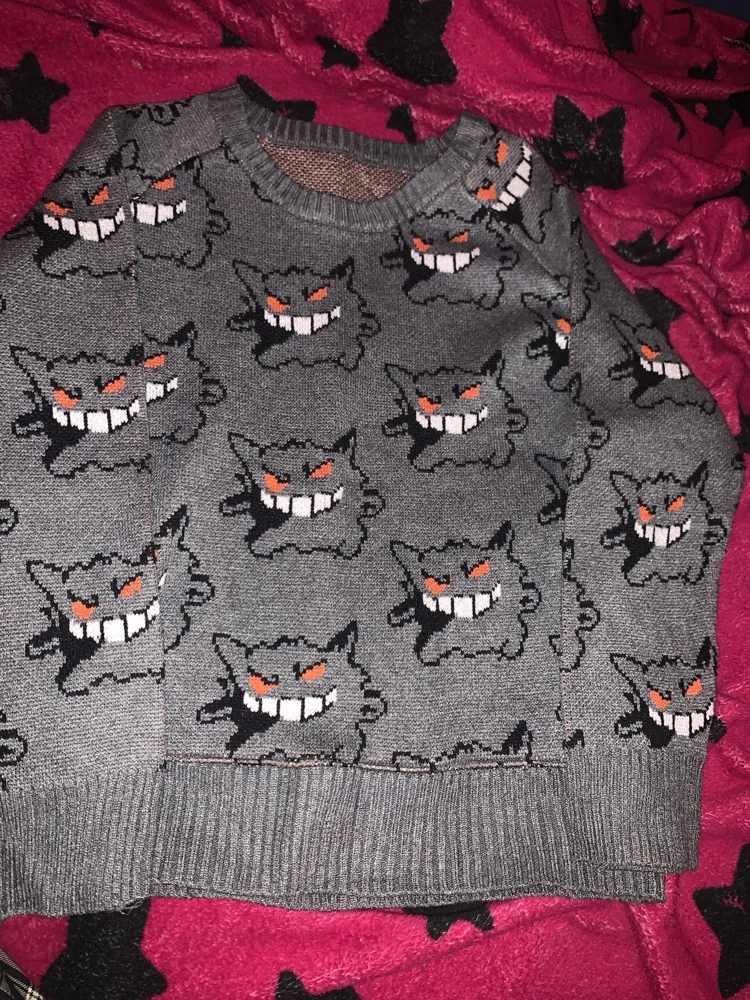 Sweaters & Pullovers