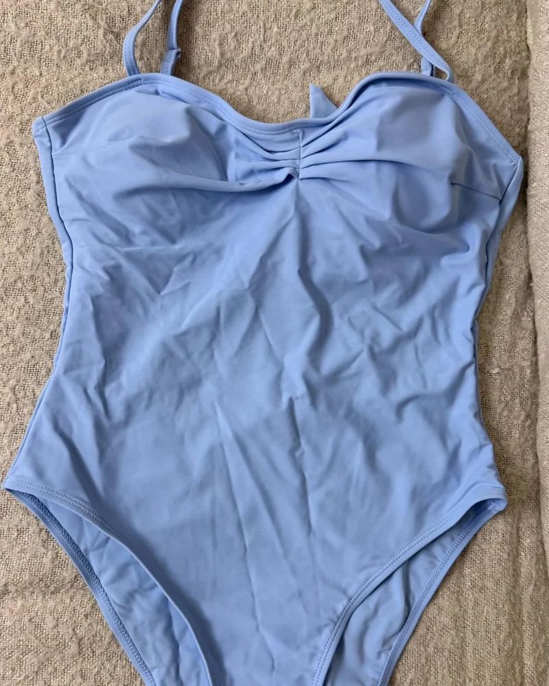 Shein مايوهات قطعة واحدة