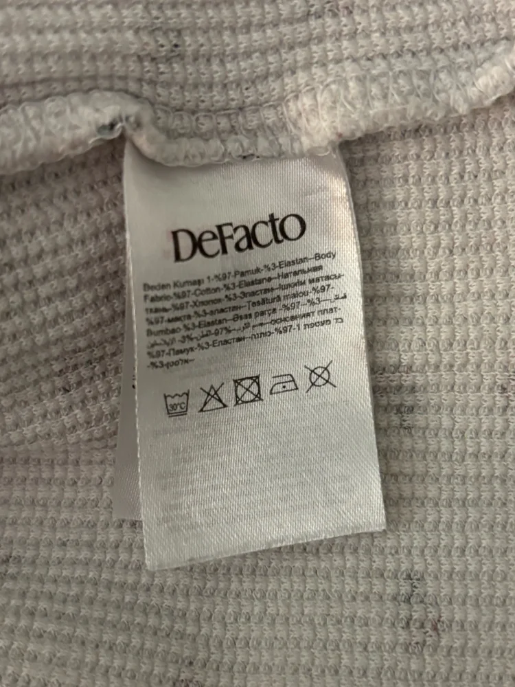 Defacto T-shirts, Good, size S / 36 / 8, photo 3