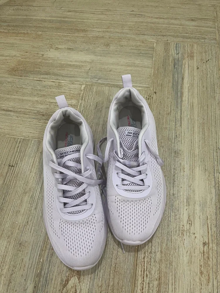 Sketchers سنيكرز