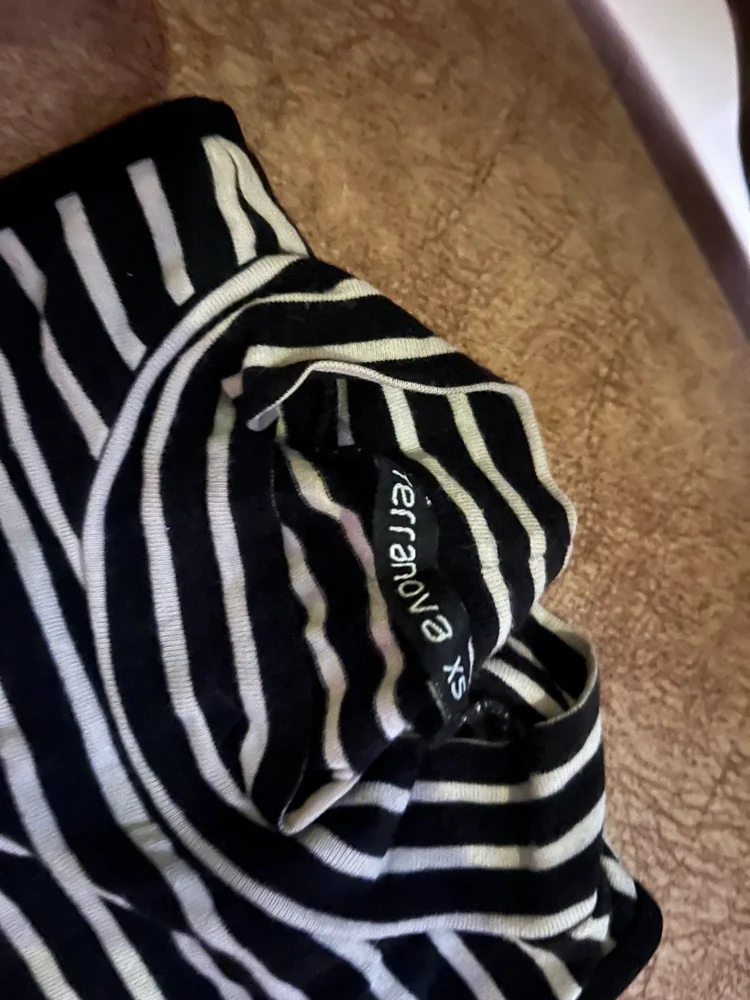 Terranova Crop Tops, size XS / 34 / 6, photo 3