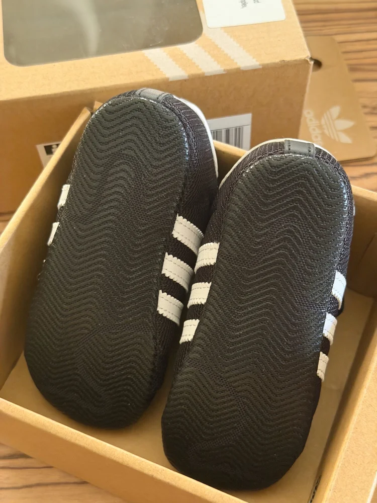 adidas Shoes, size 12–18m, photo 2
