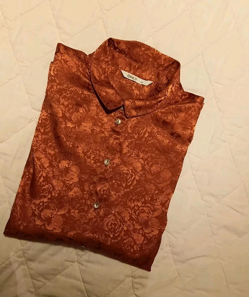 ONLY Blouses