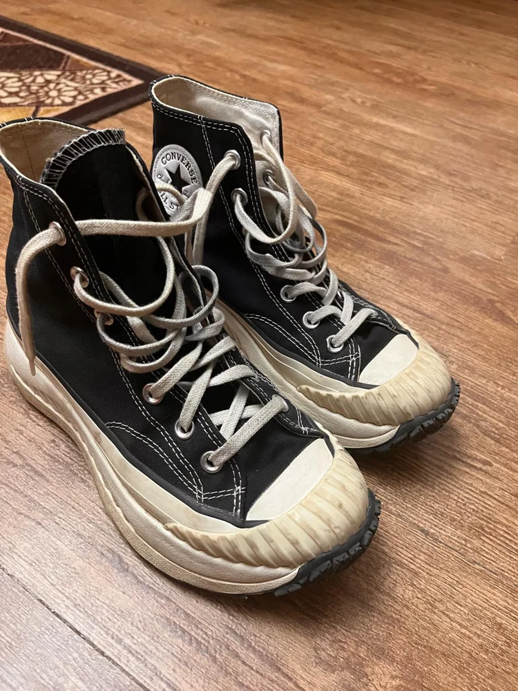 Converse سنيكرز