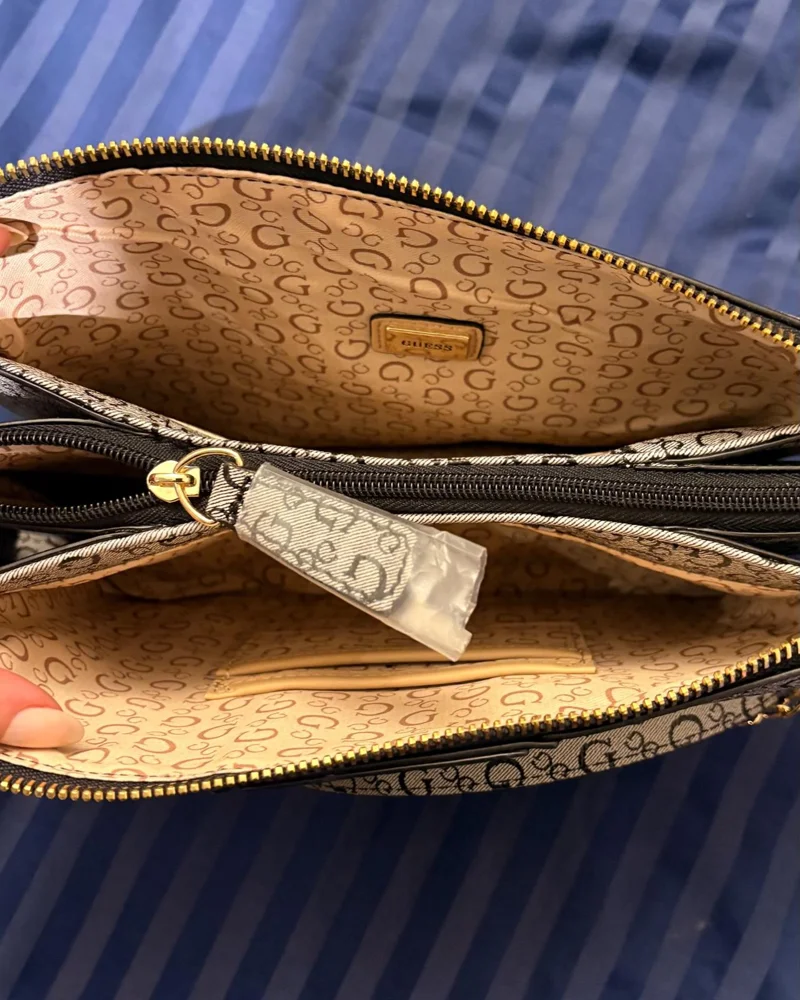 GUESS Cross-Body Bags, New with tags, photo 2