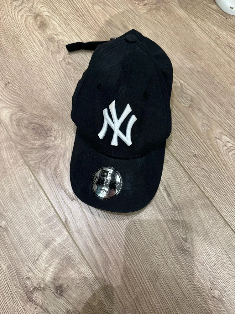 New Era Hats & Caps