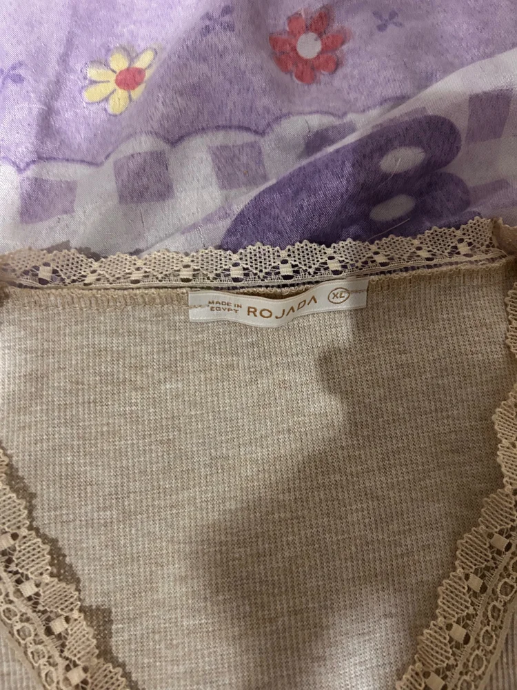 Rojada T-shirts, size XL / 42 / 14, photo 2