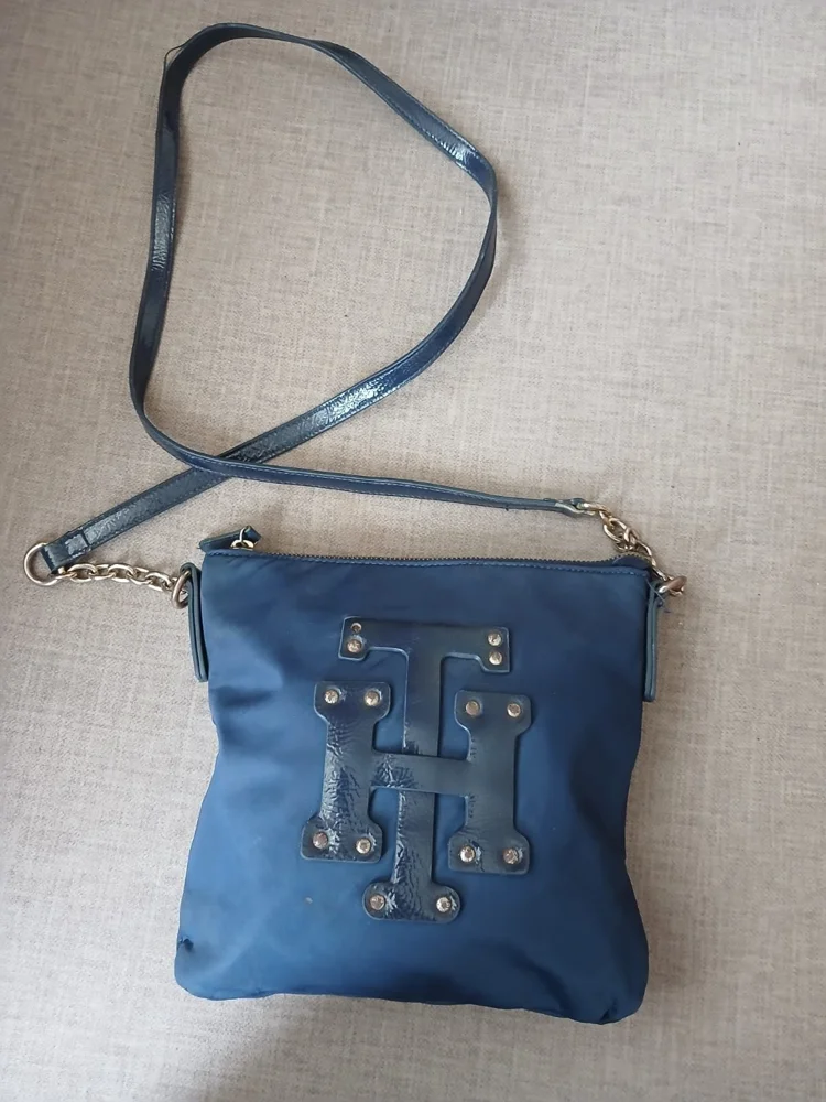 Tommy Hilfiger Cross-Body Bags
