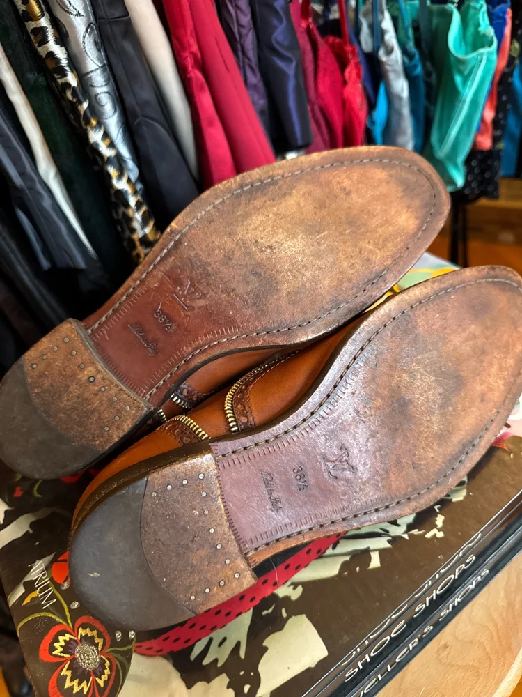 Louis Vuitton Loafers, size 38.5, photo 5