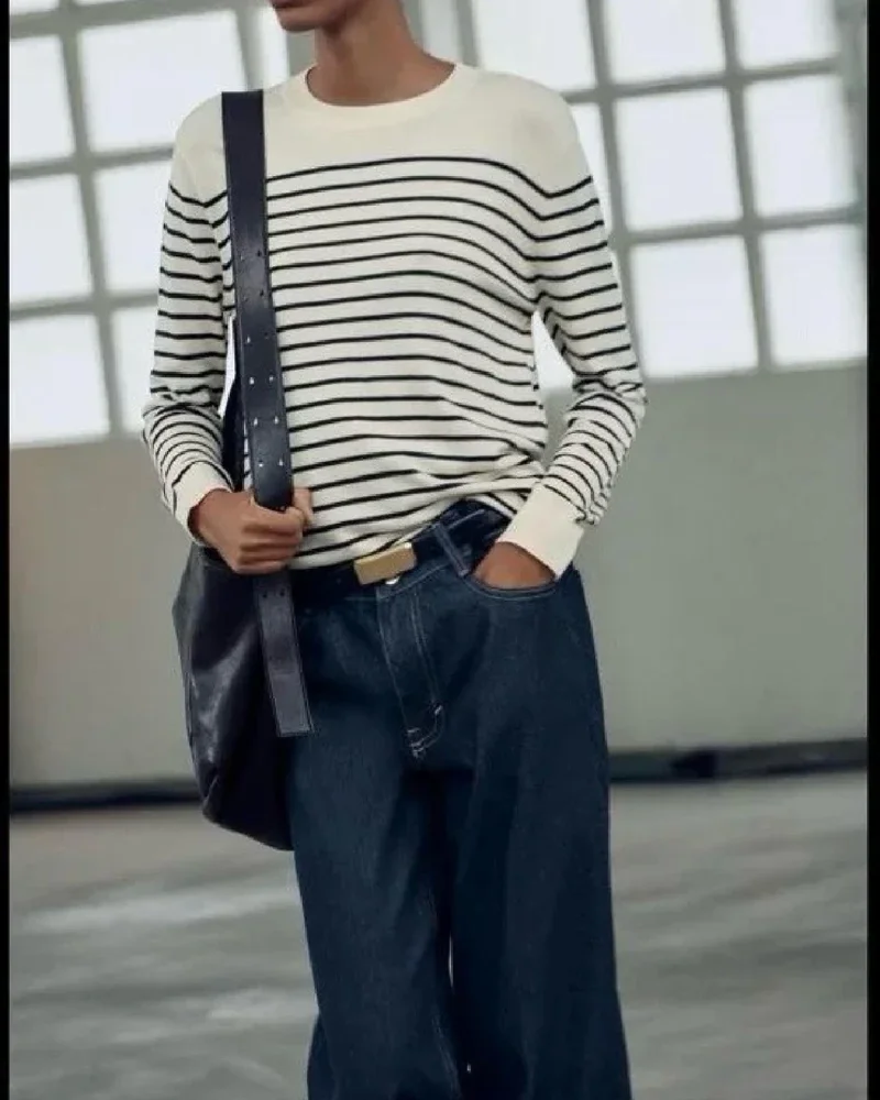 Zara سويترات وبلوفرات