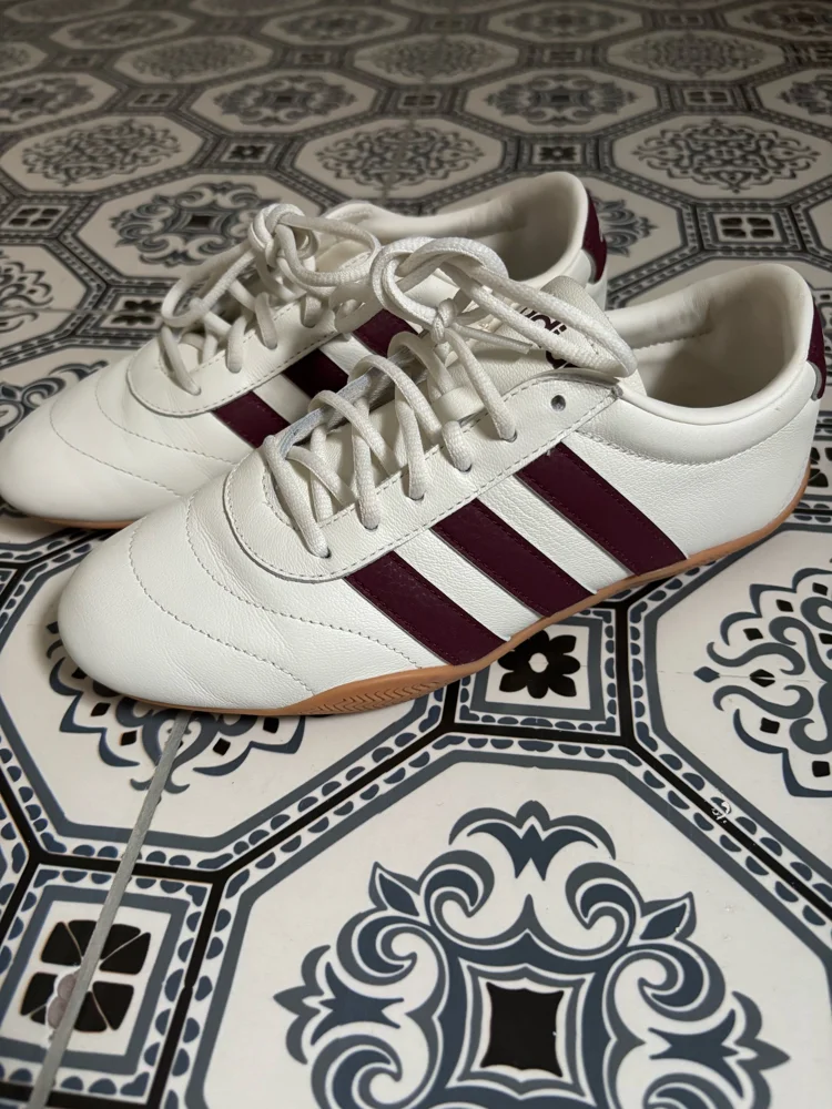 adidas Sneakers, size 37.5, photo 3