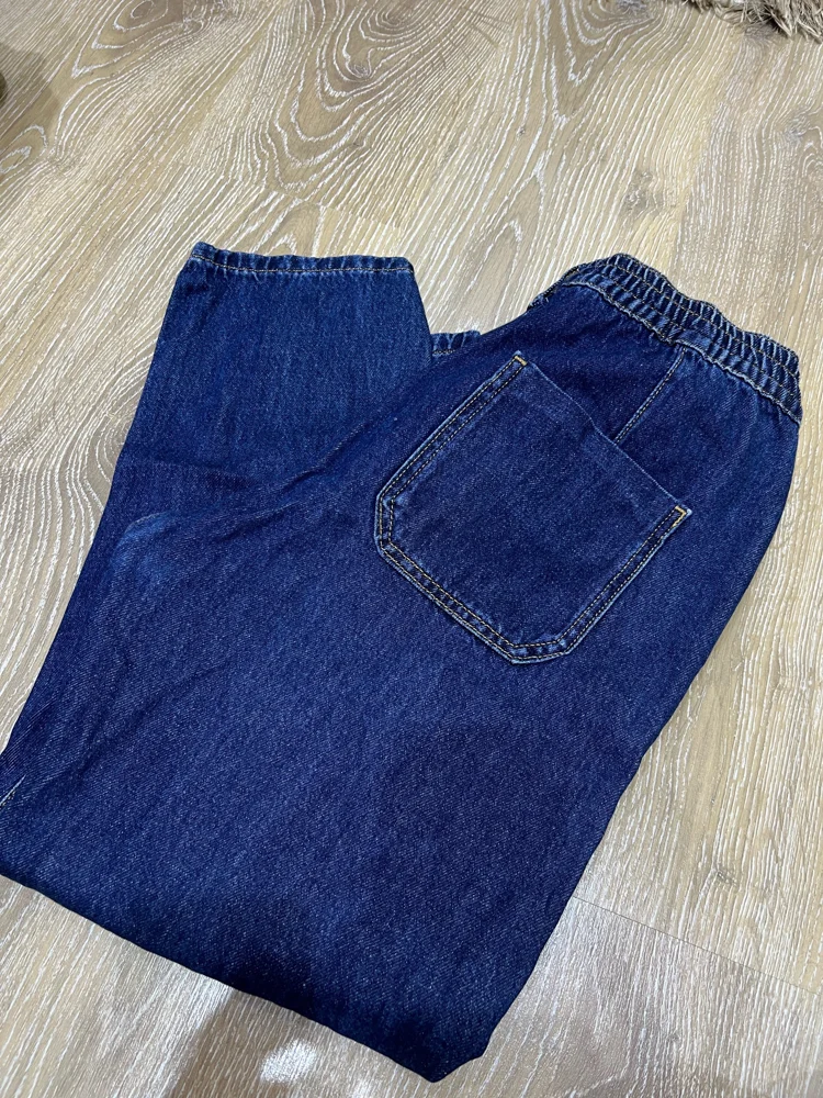 Zara Jeans