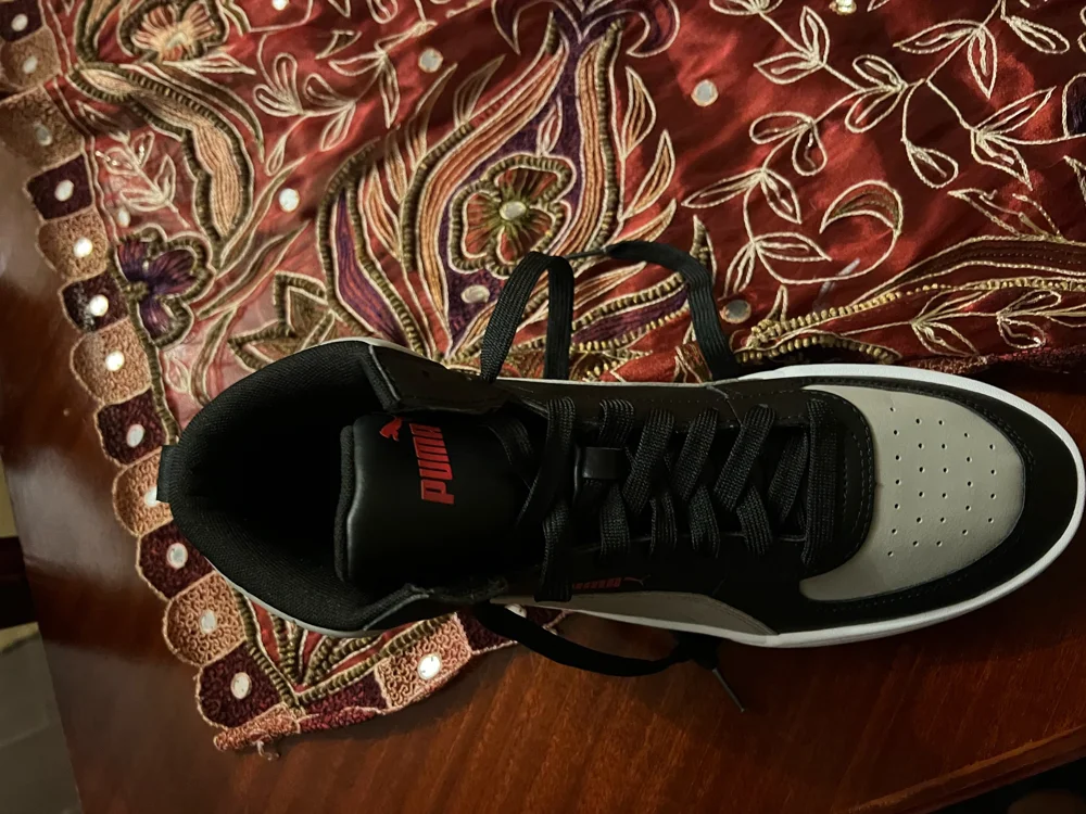 Puma Sneakers, New with tags, size 44, photo 2