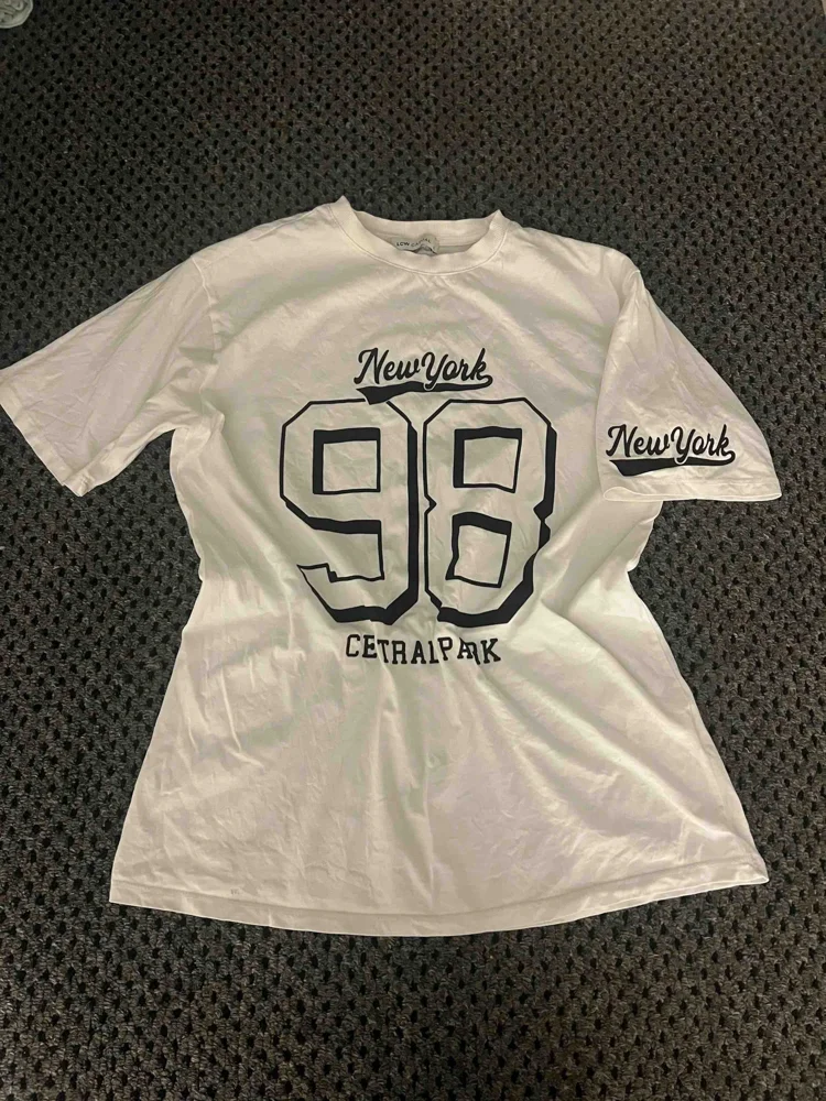 T-shirts