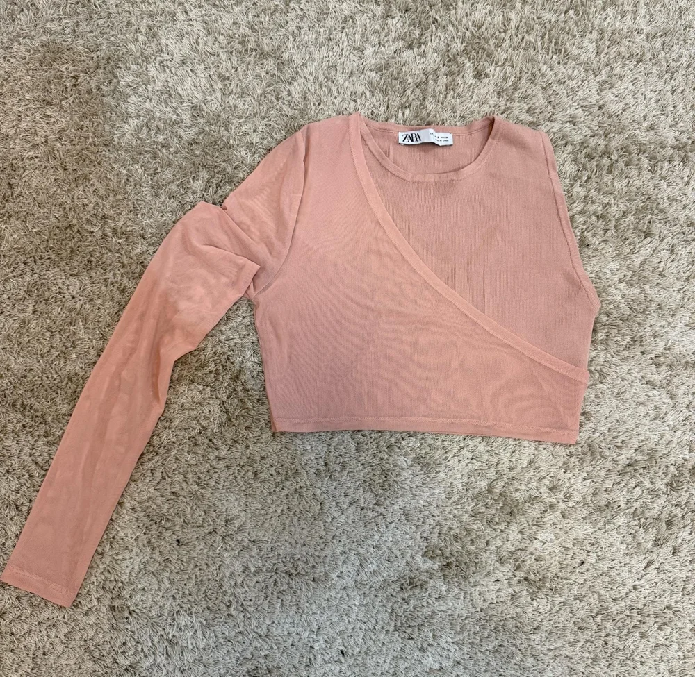 Zara تانك توب