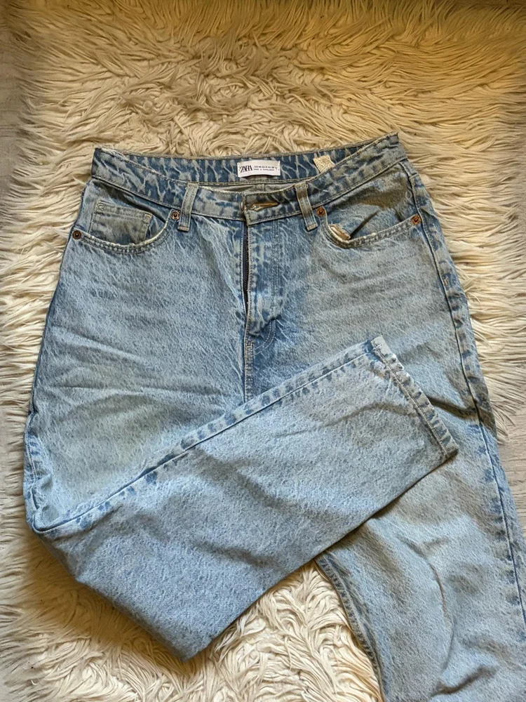Zara چينز