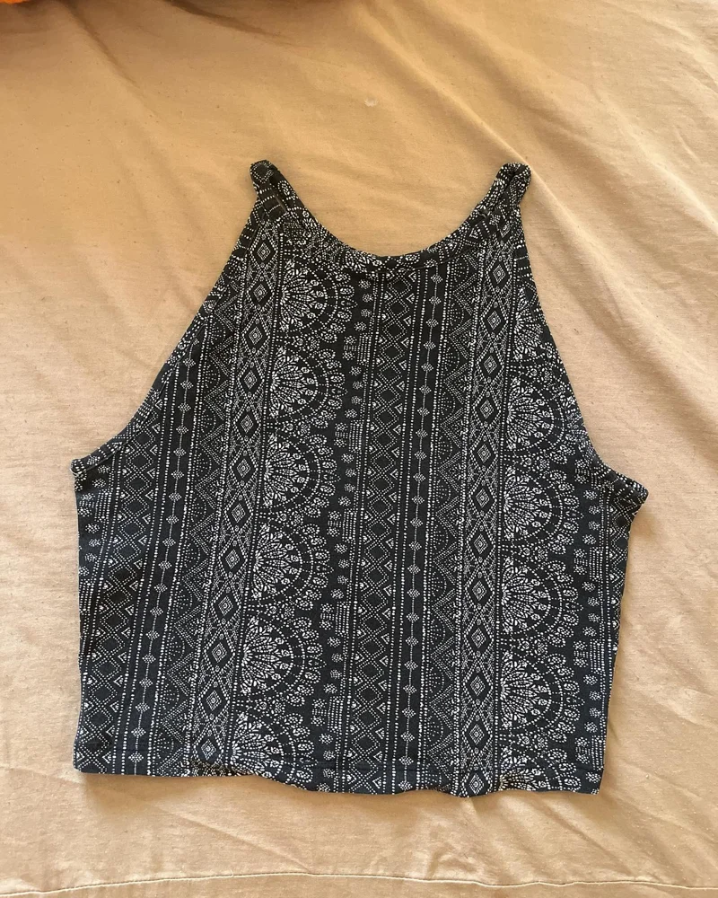 Terranova Crop Tops