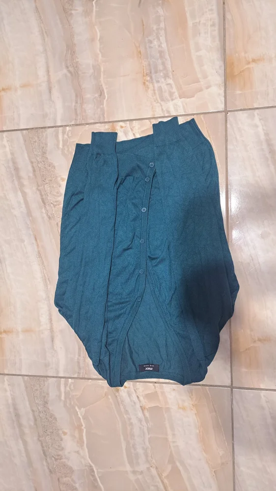 Max سويترات وبلوفرات، مقاس L / 40 / 12