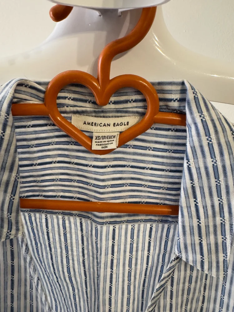 American Eagle Shirts, Good, size XS / 34 / 6, photo 4