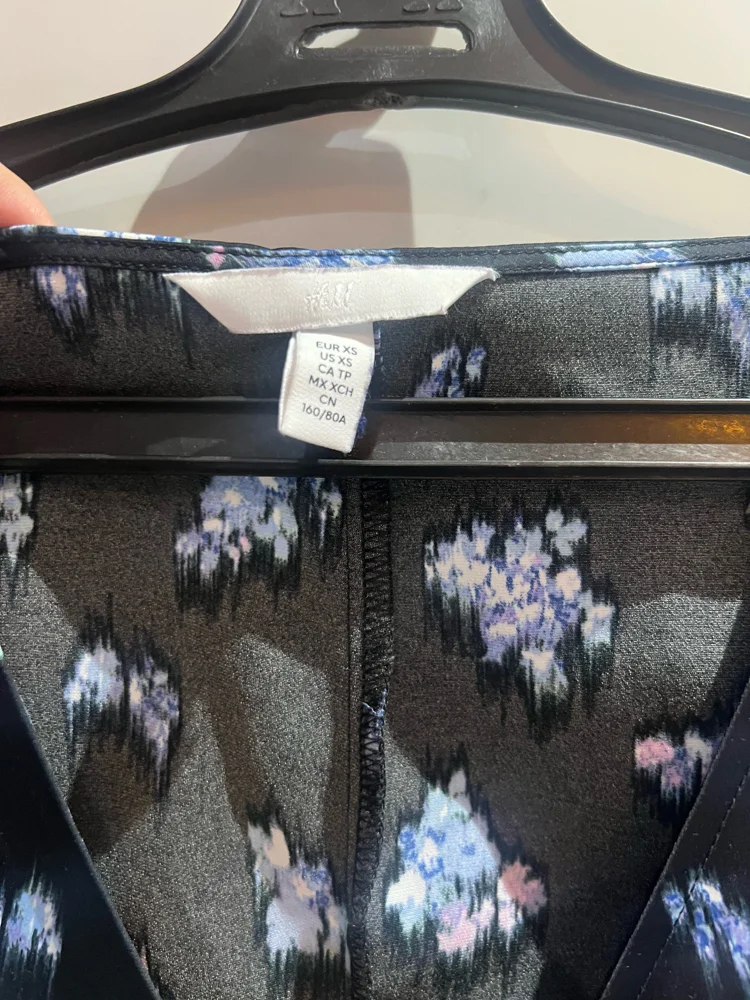 H&M Blouses, size XS / 34 / 6, photo 3
