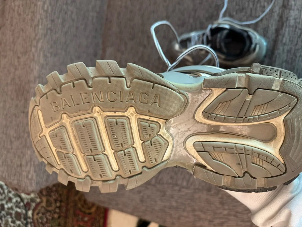 Balenciaga Sneakers, size 42, photo 3