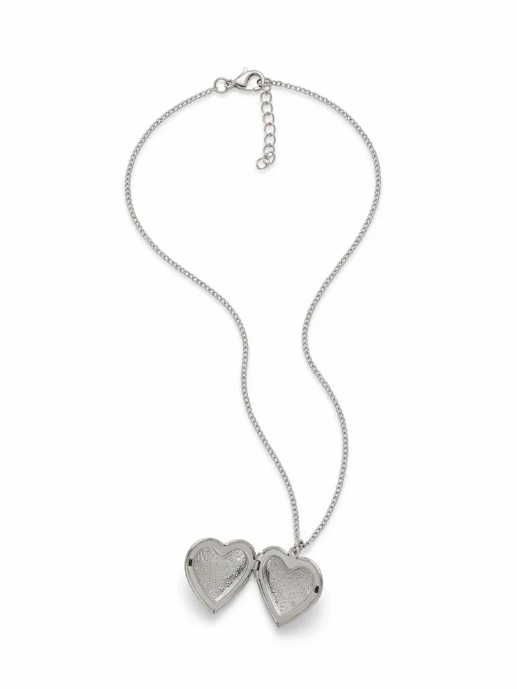 Accessorize Necklaces