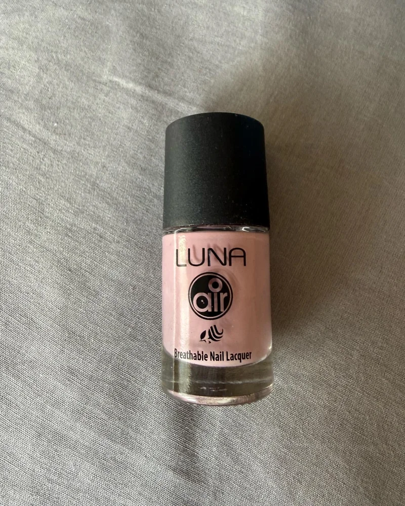 Luna Makeup