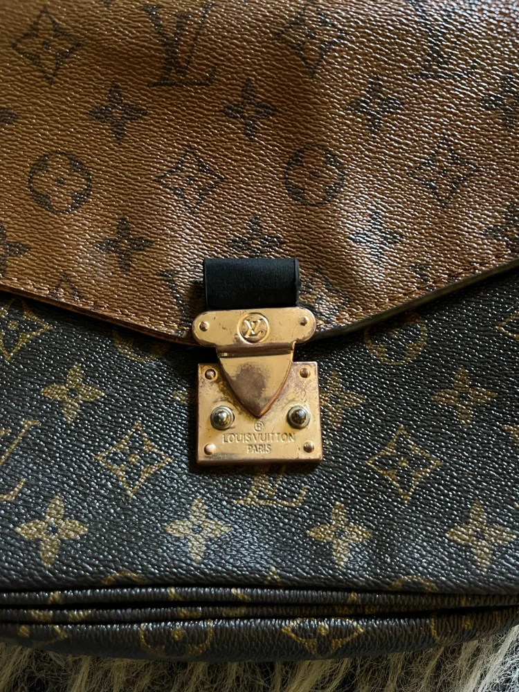 Louis Vuitton Shoulder Bag, size Other, photo 3