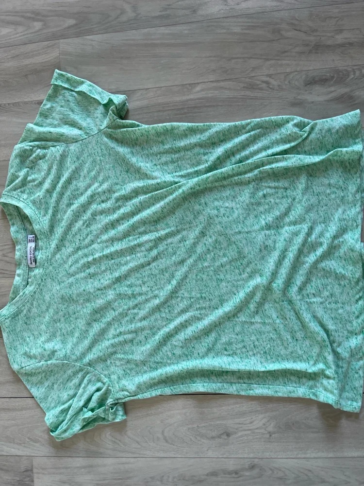 Bershka T-shirts, size L / 40 / 12, photo 2
