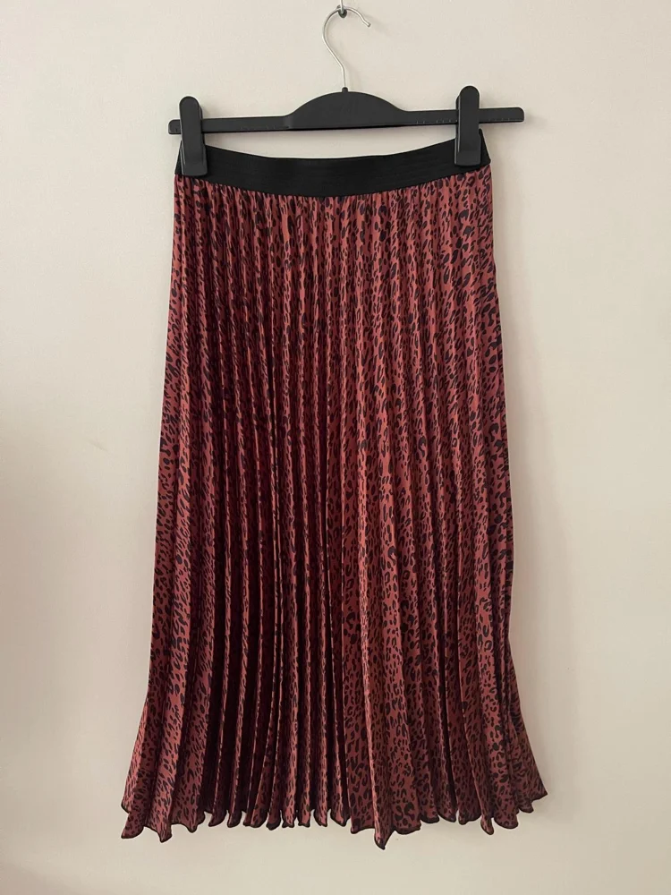 Zara جيبات
