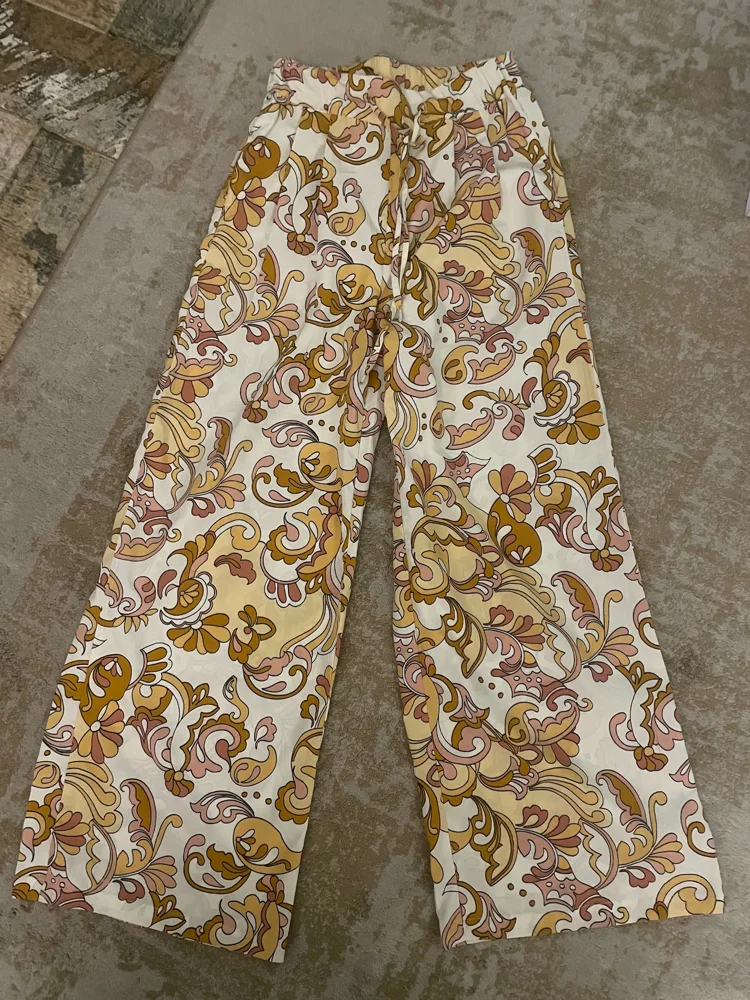 Max Pants